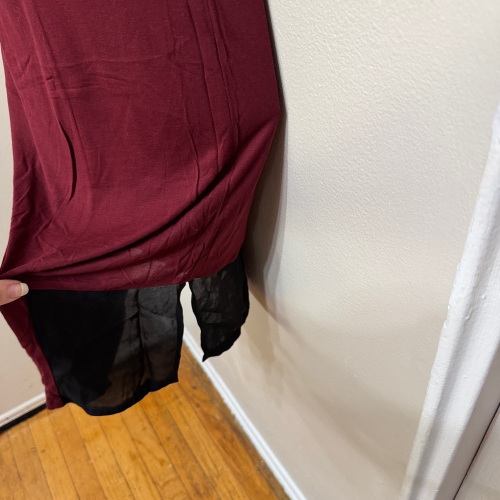 Bella Luxx Burgundy and Black Sip Dress‎ - Picture 5 of 7